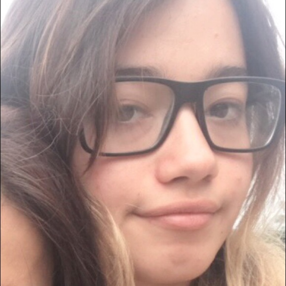 Meet your Posher, Gillian